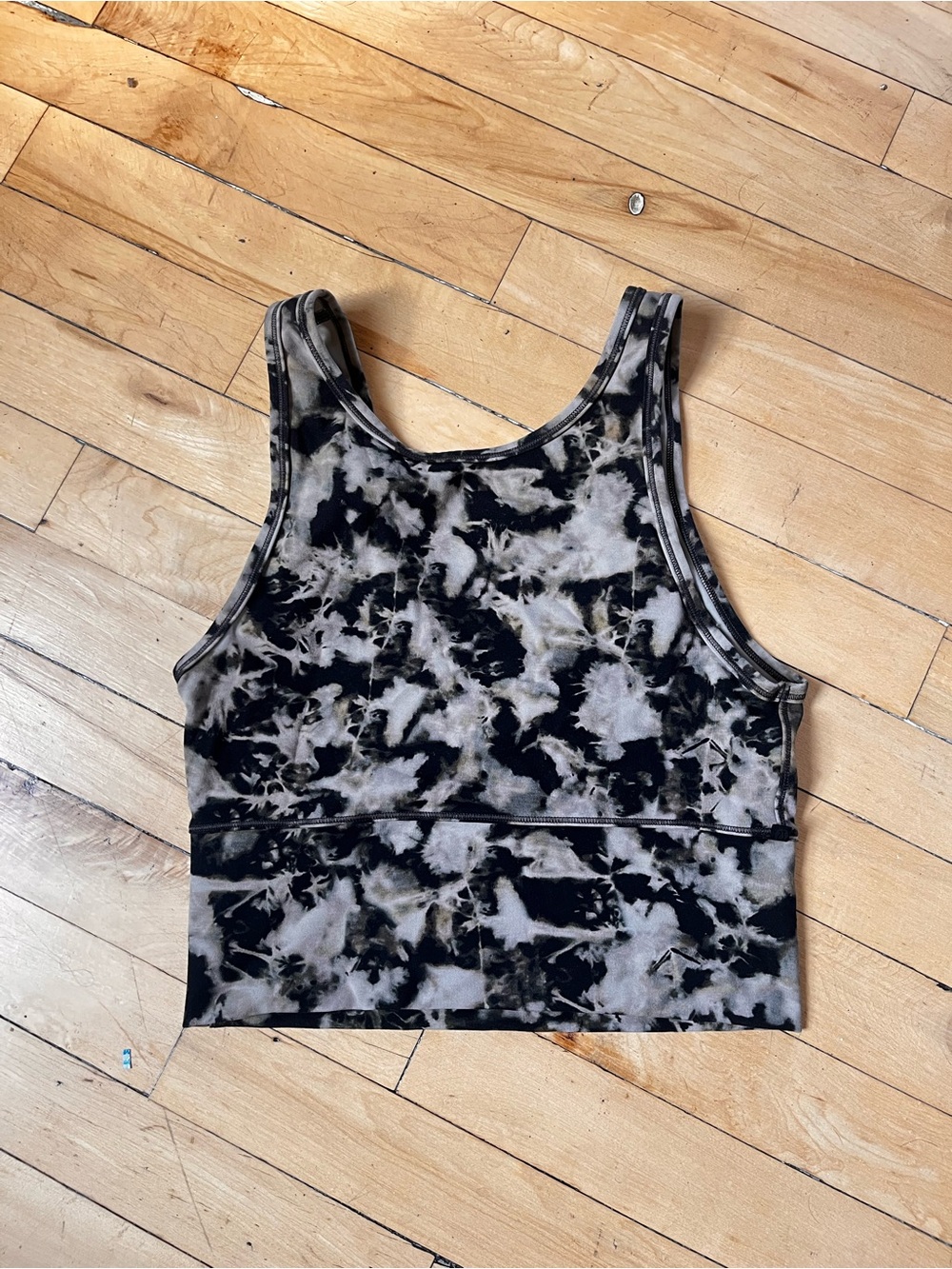 lululemon athletica Black and Gray Tie-Dye Crop Tank